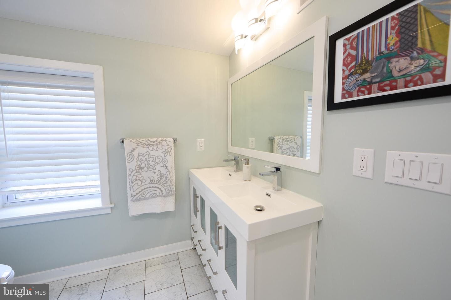2019 W Girard Avenue photo 25