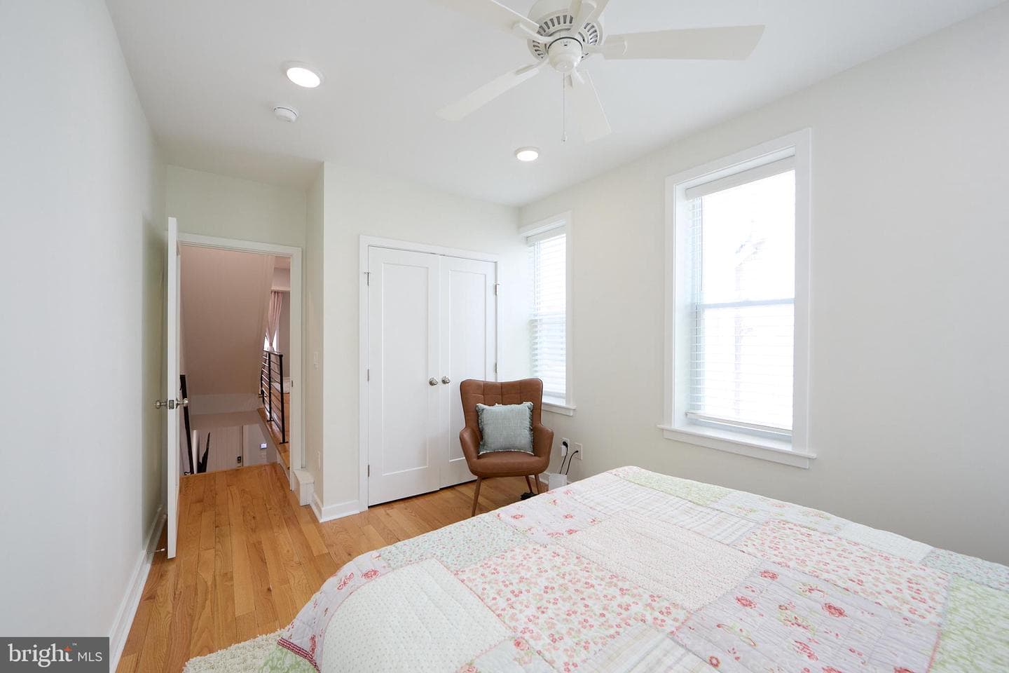 2019 W Girard Avenue photo 26