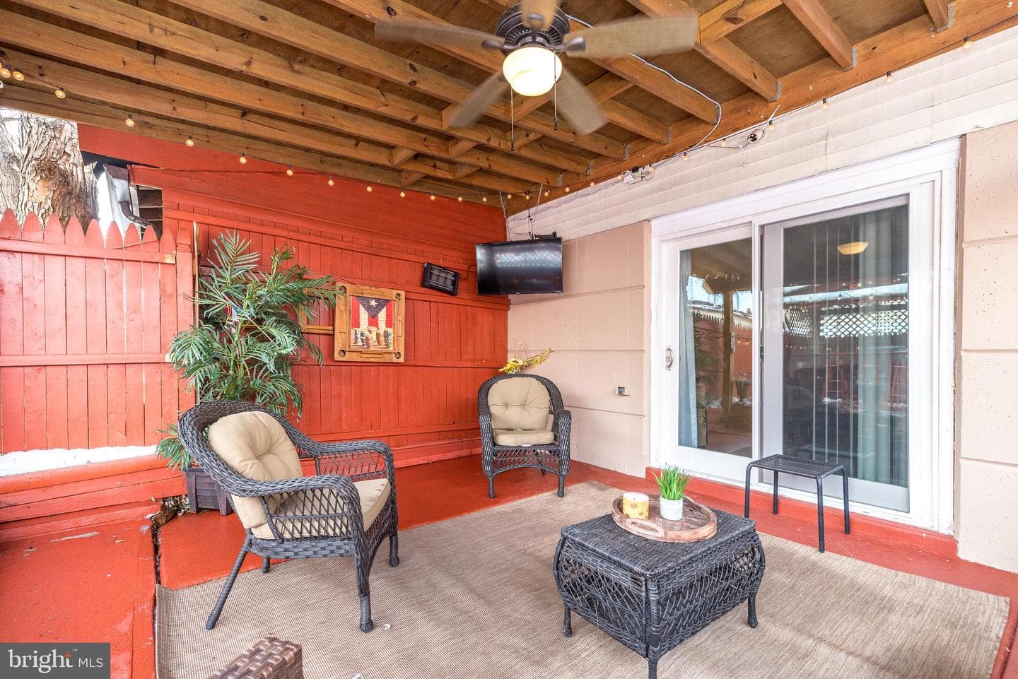 725 Brighton Street photo 28