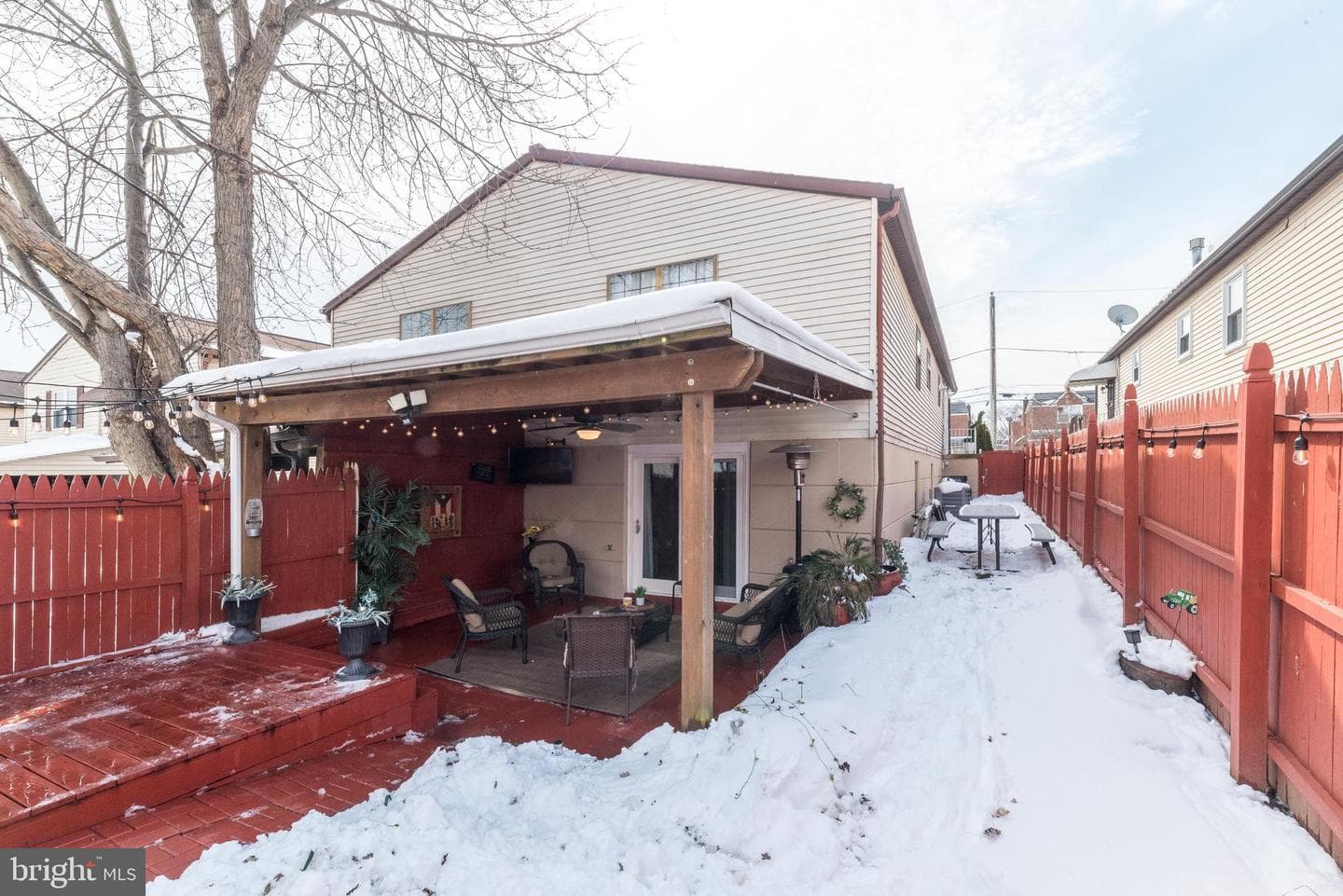 725 Brighton Street photo 30