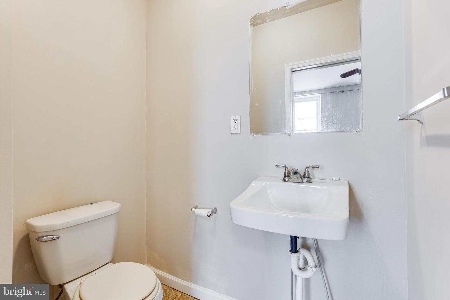 237 Pensdale Street photo 9
