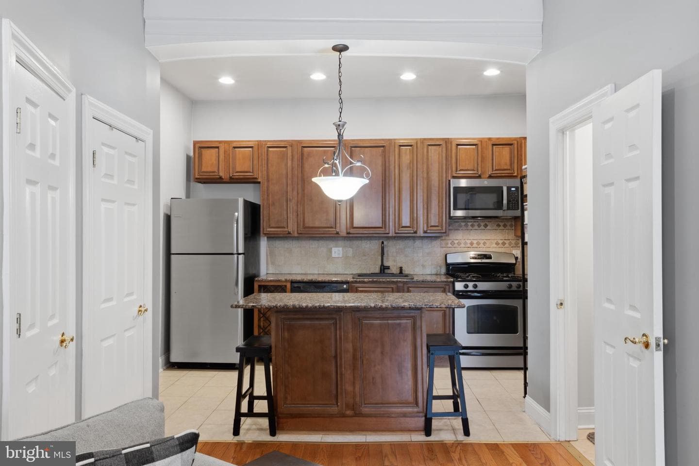 902 S 8th Street photo 9