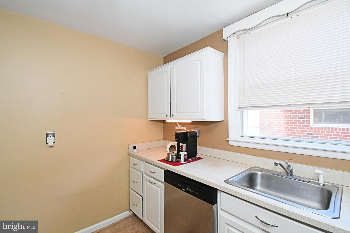 1110 Chandler Street photo 10