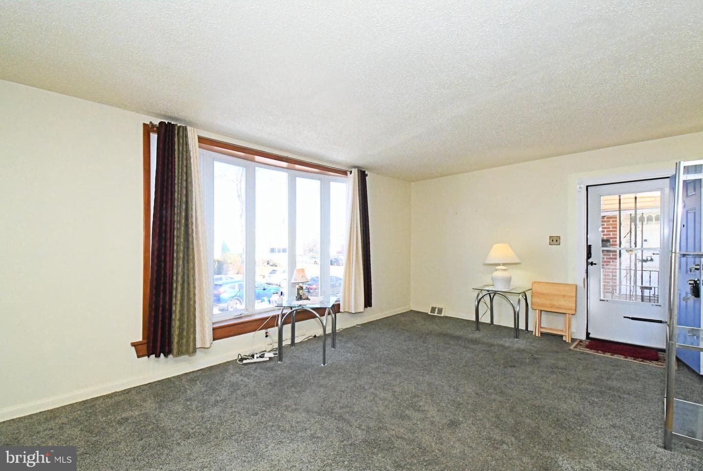 1110 Chandler Street photo 3
