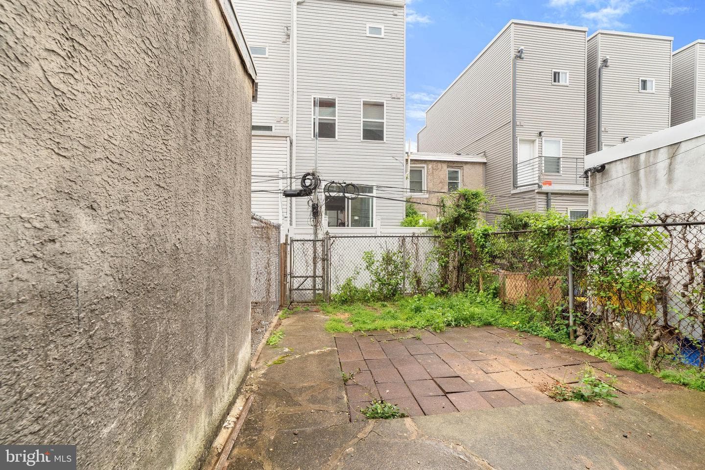 1715 W Thompson Street photo 21