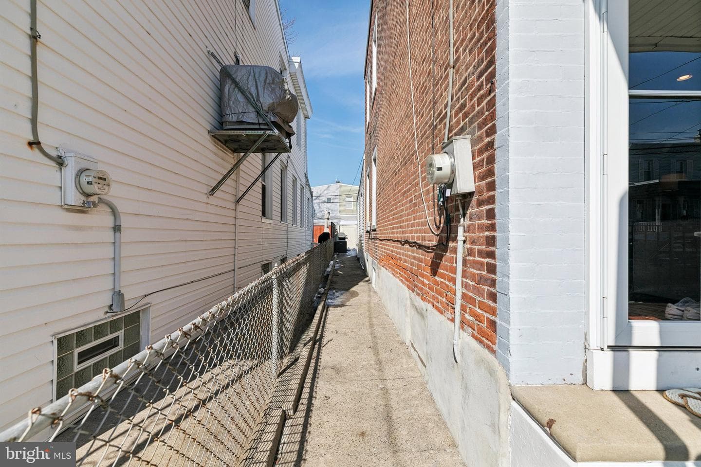 4468 Almond Street photo 27