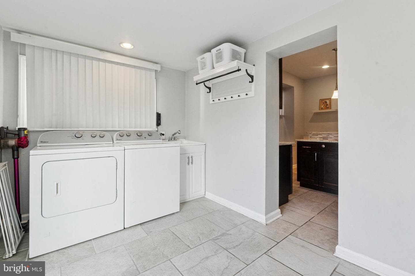 3404 Henry Avenue photo 10