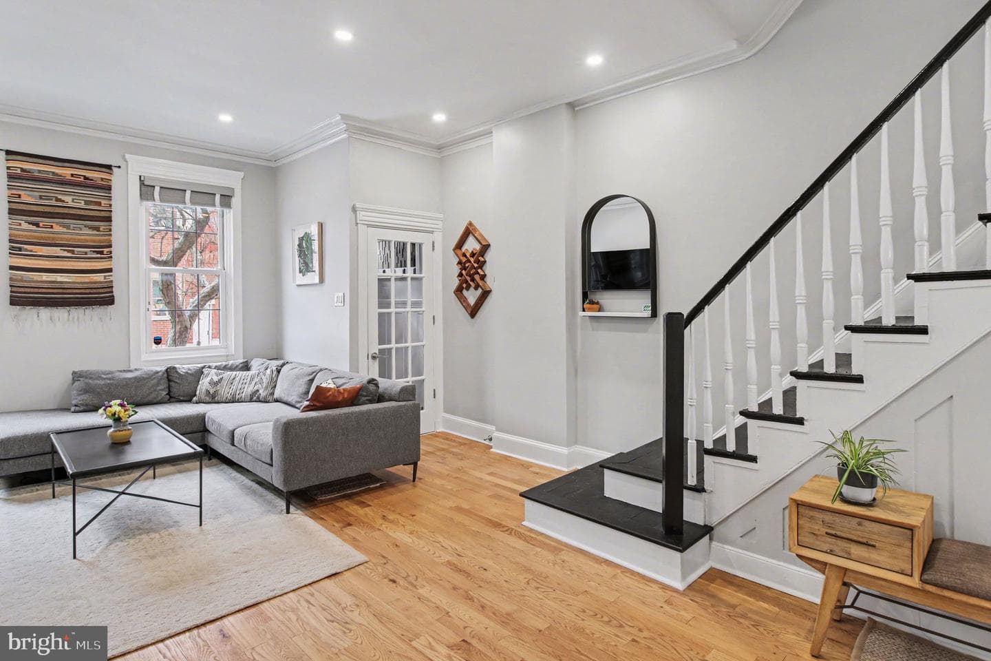 317 Wharton Street photo 2