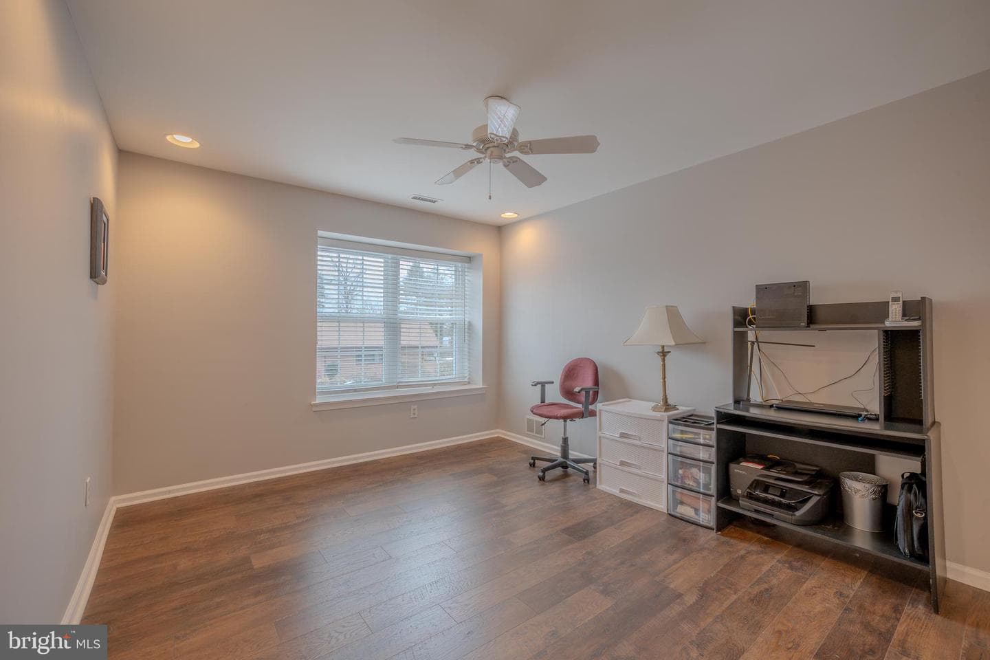 73207 Delaire Landing Road #207 photo 20