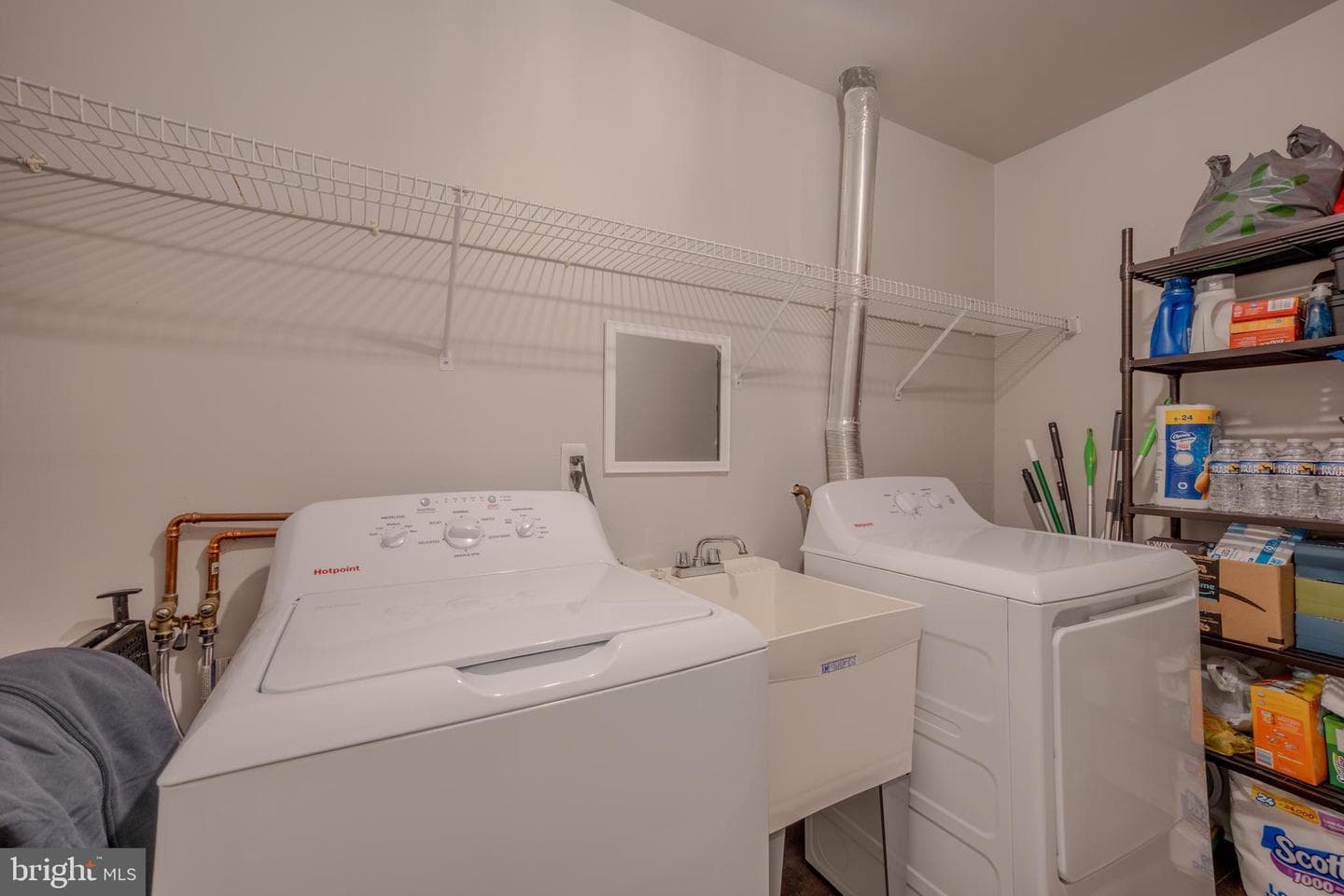 73207 Delaire Landing Road #207 photo 24