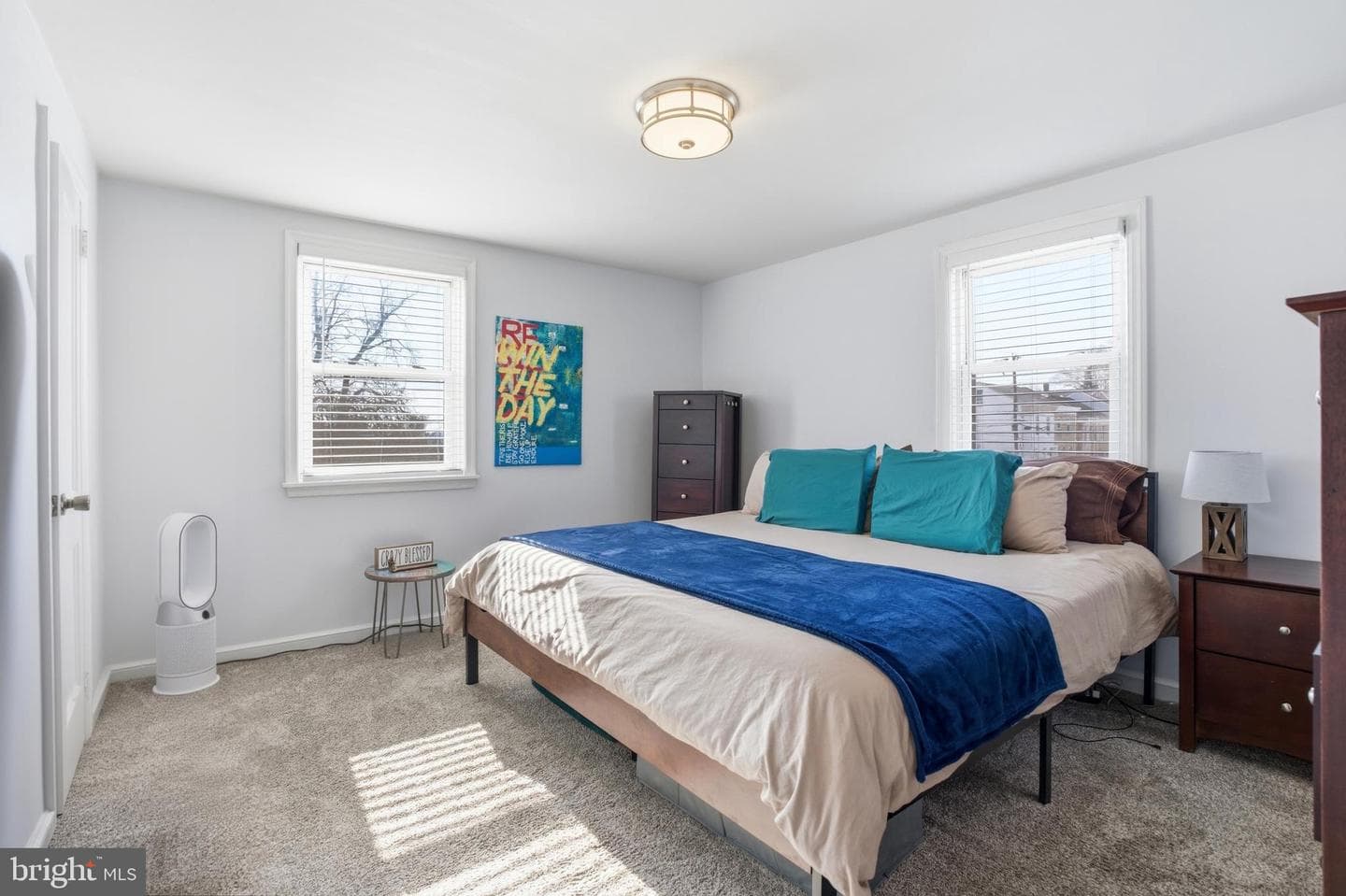 294 Lemonte Street photo 10