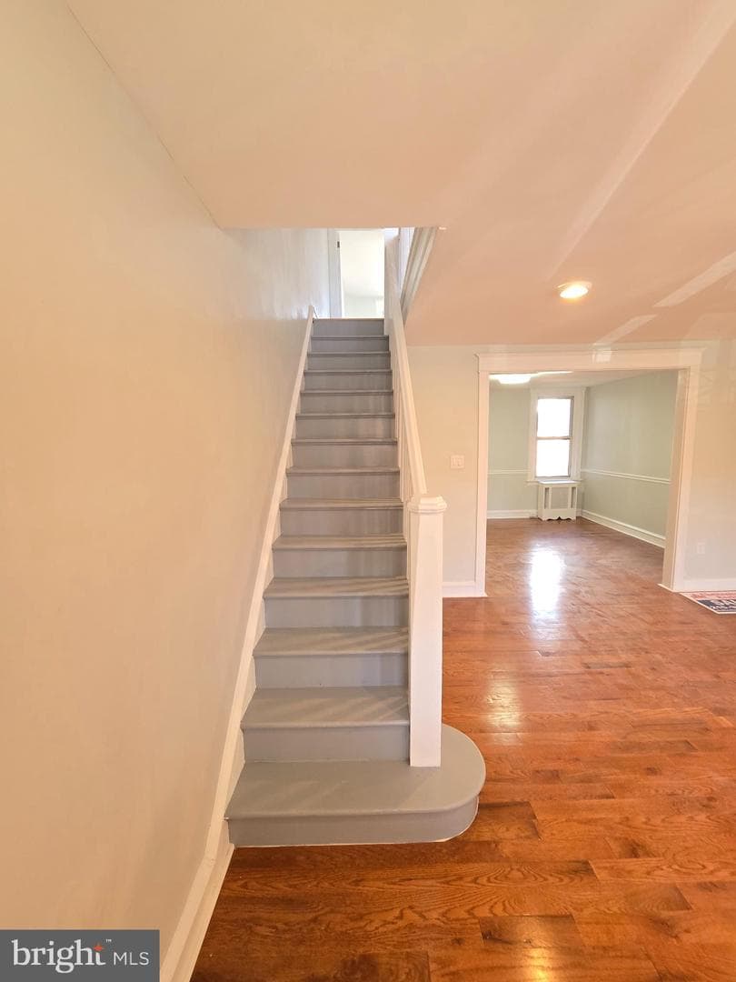 631 E Godfrey Avenue photo 12
