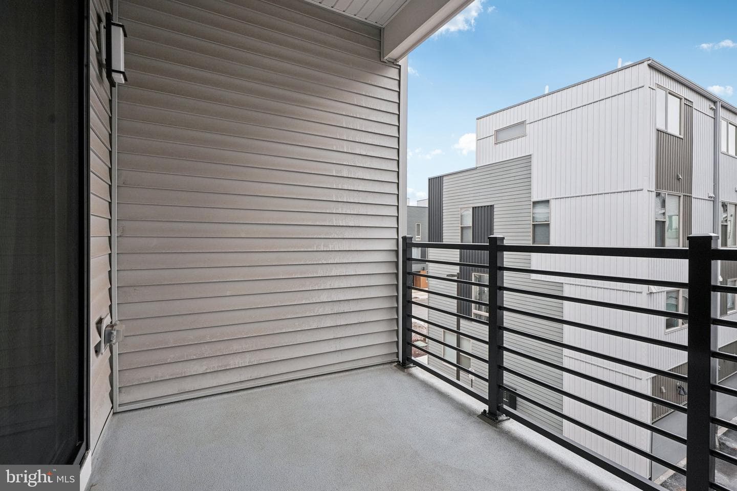 2150 Northbank Place #141 photo 29