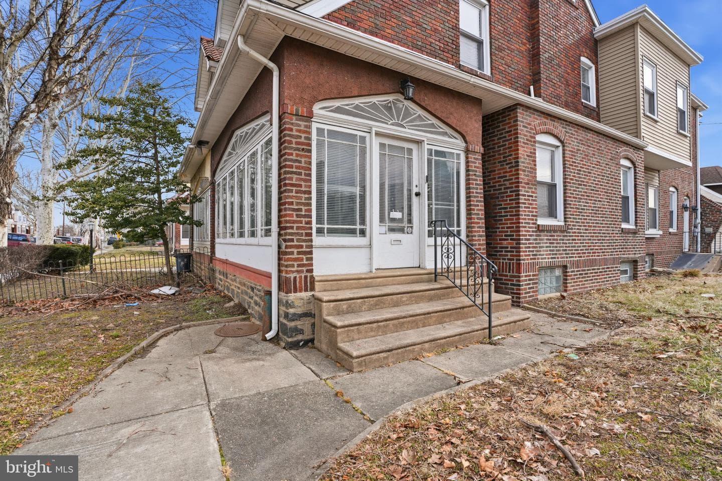 5203 Castor Avenue photo 2