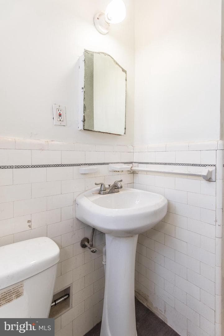 4311 Teesdale Street photo 45