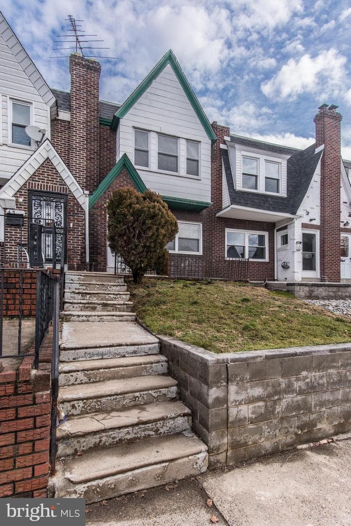 4311 Teesdale Street photo 7