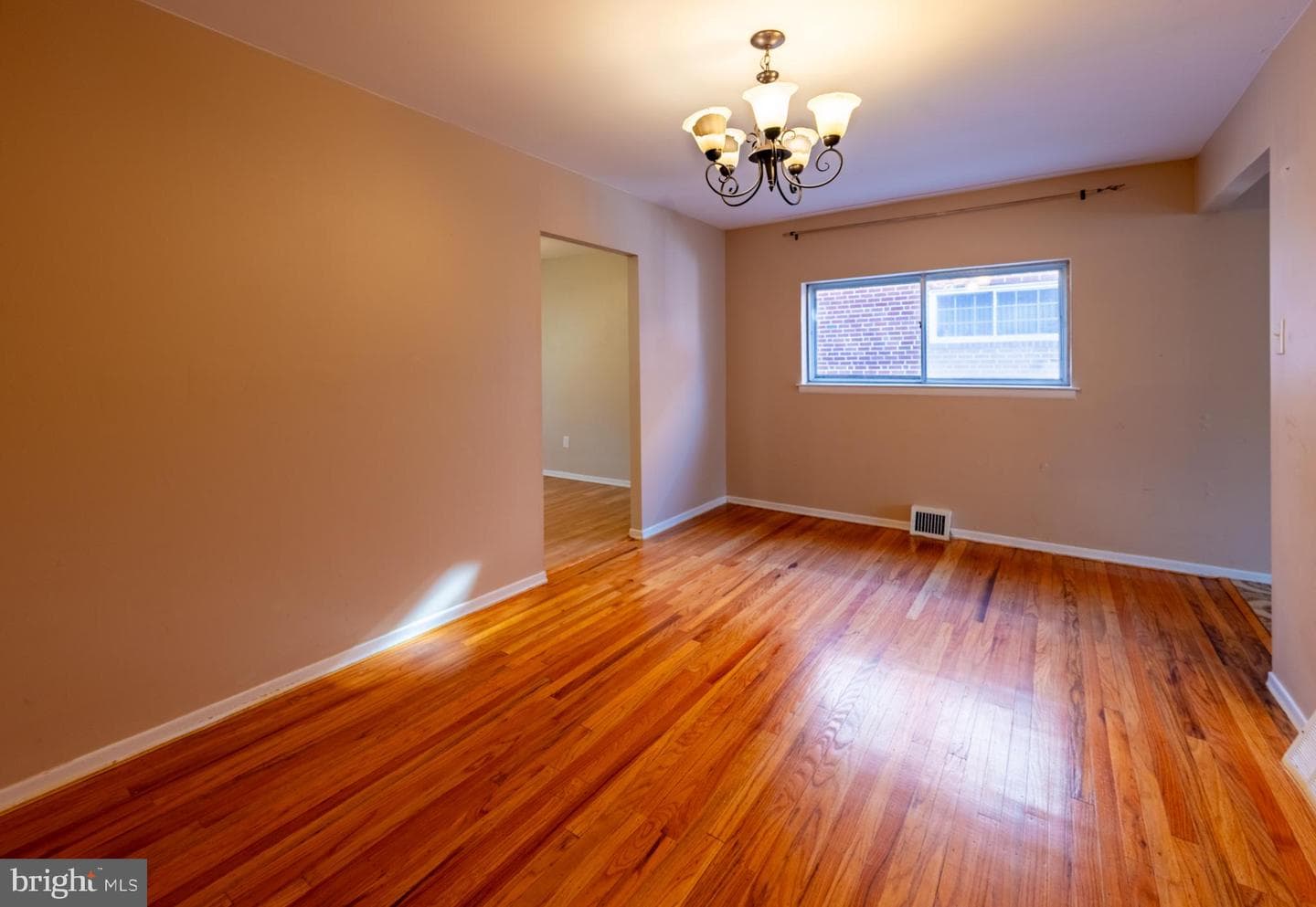 7218 Valley Avenue photo 13
