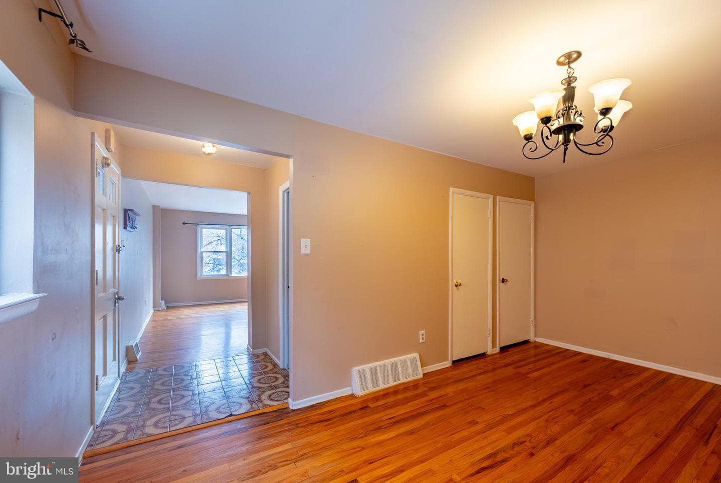 7218 Valley Avenue photo 15