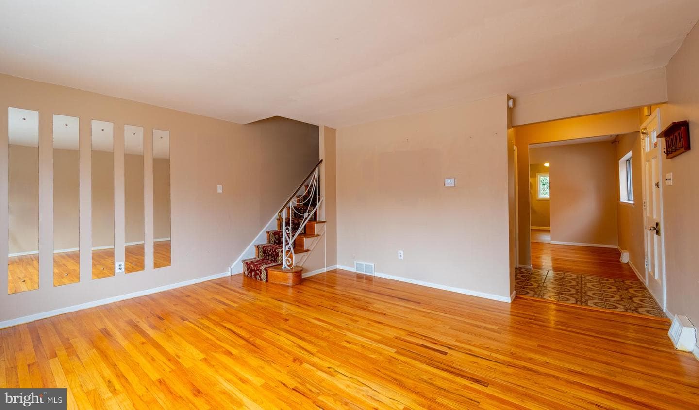 7218 Valley Avenue photo 18