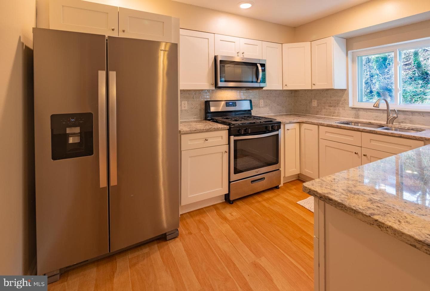 7218 Valley Avenue photo 4