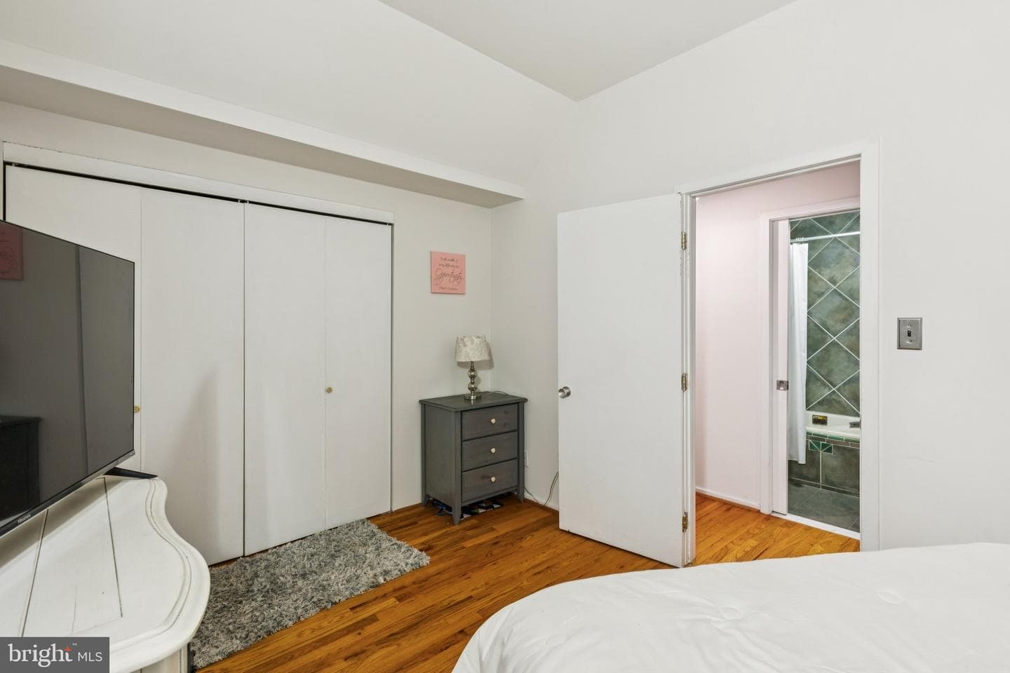 2310 South Street photo 10