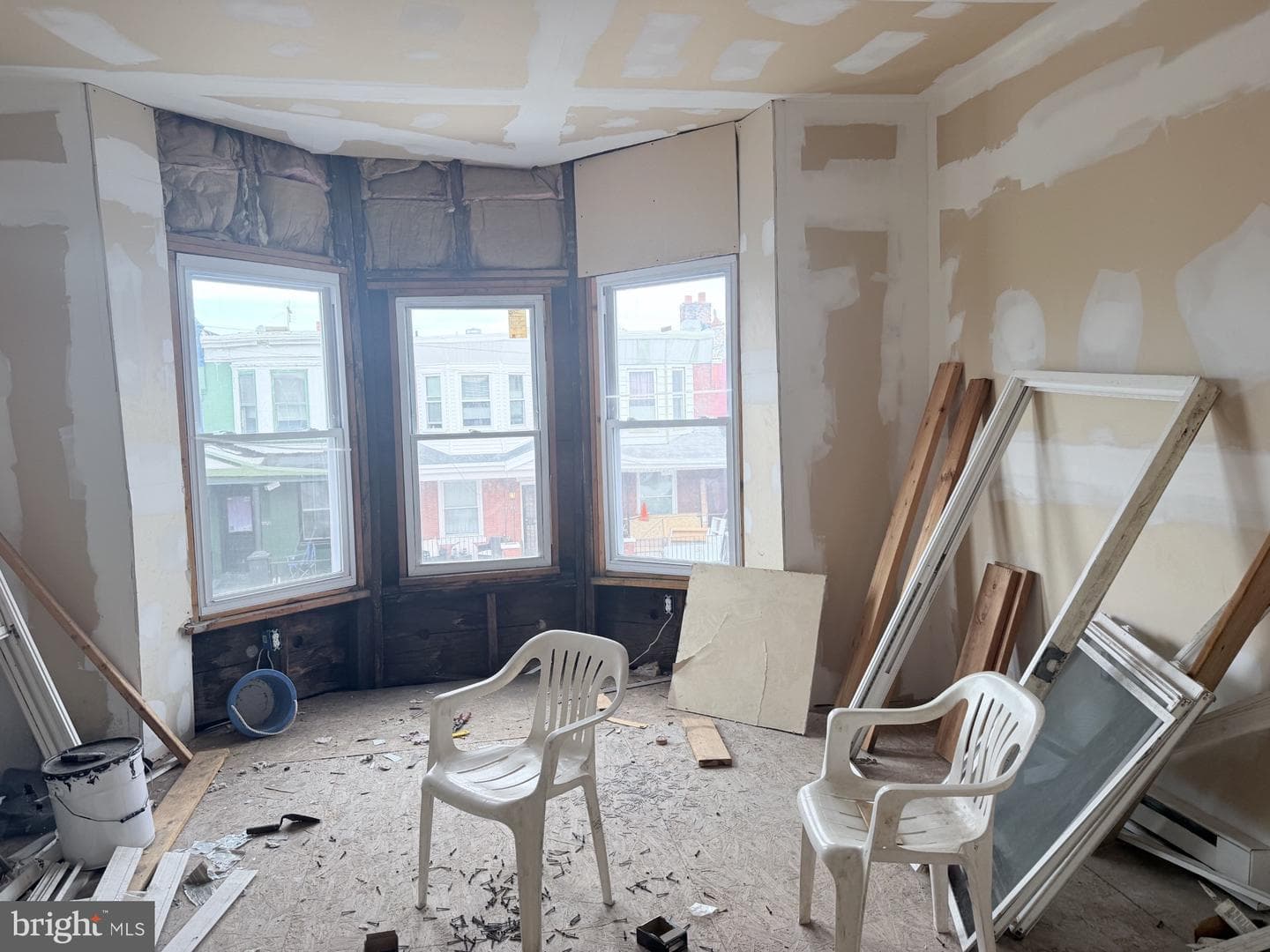 5738 Delancey Street photo 3