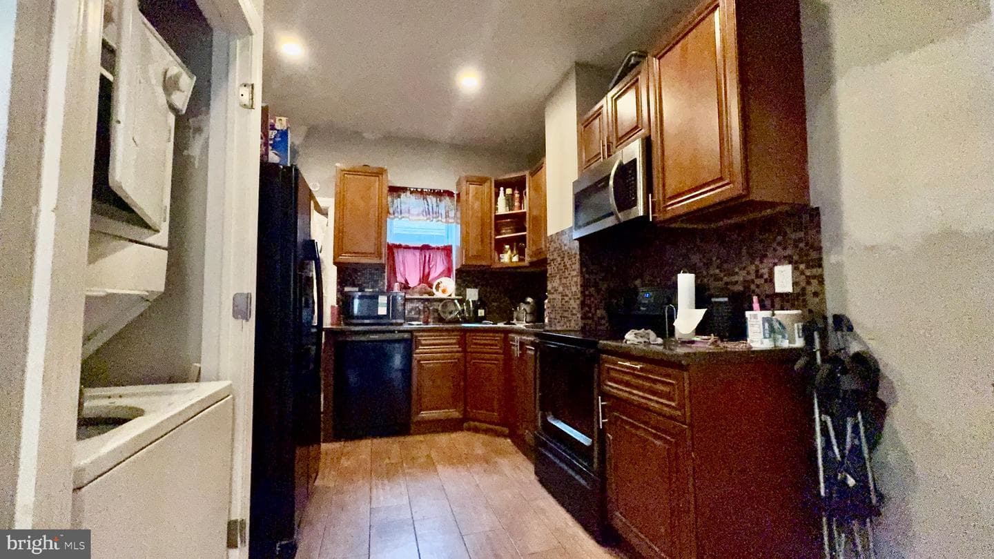 3216 N Hope Street photo 3