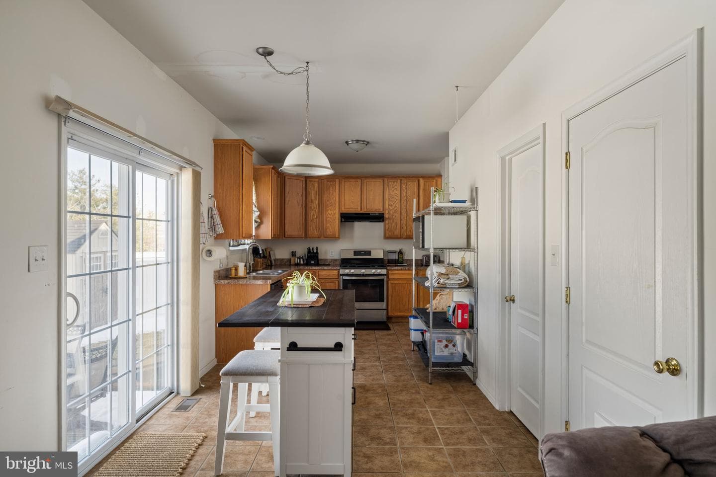 2719 Meyer Place photo 10
