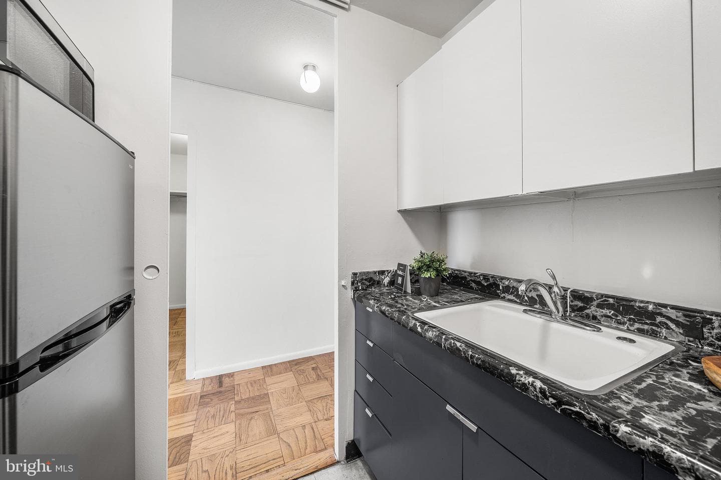 220 Locust Street #25es photo 17