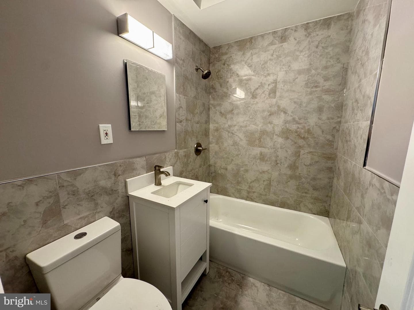 5441 Valley Street photo 13