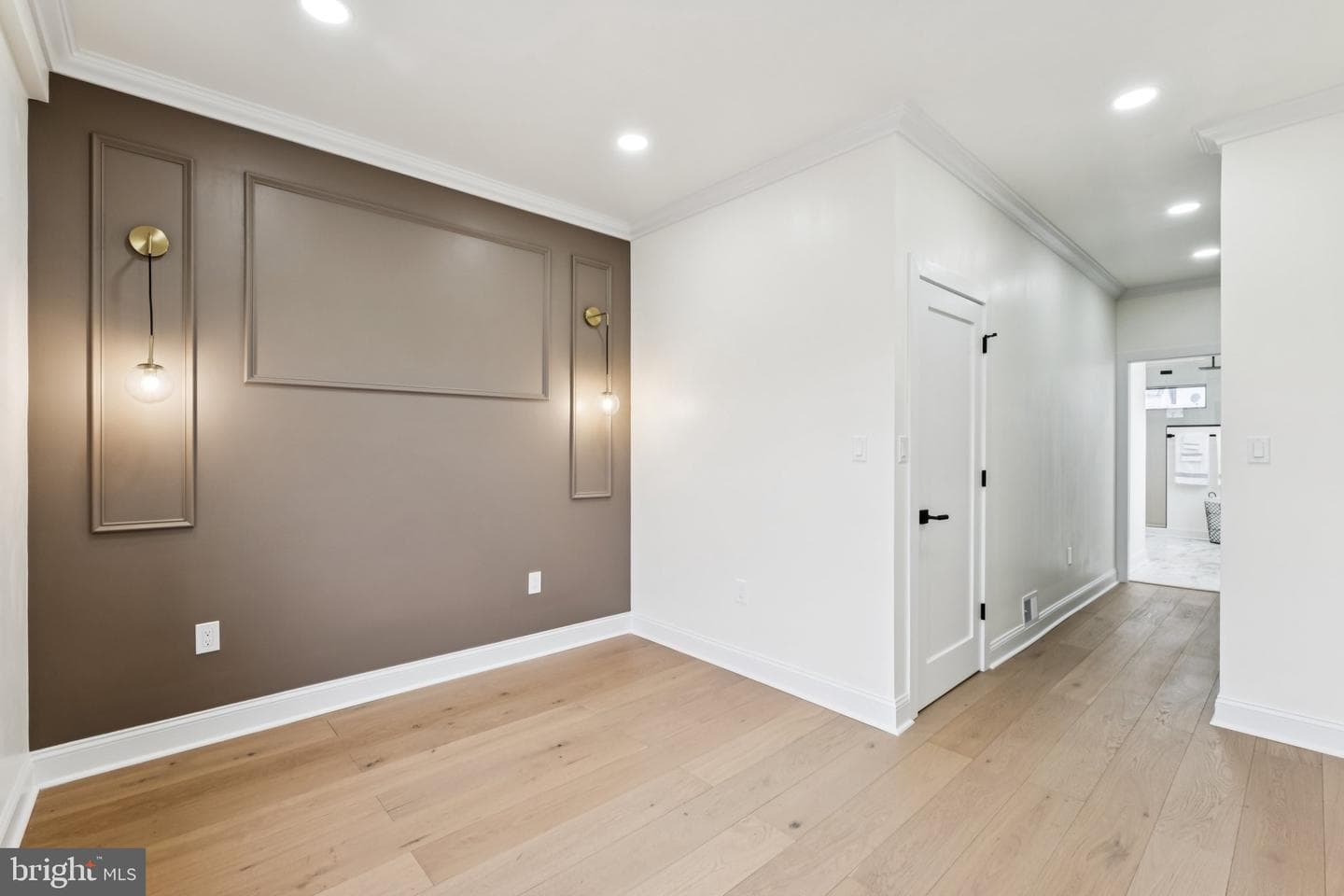 1031 Ellsworth Street photo 24
