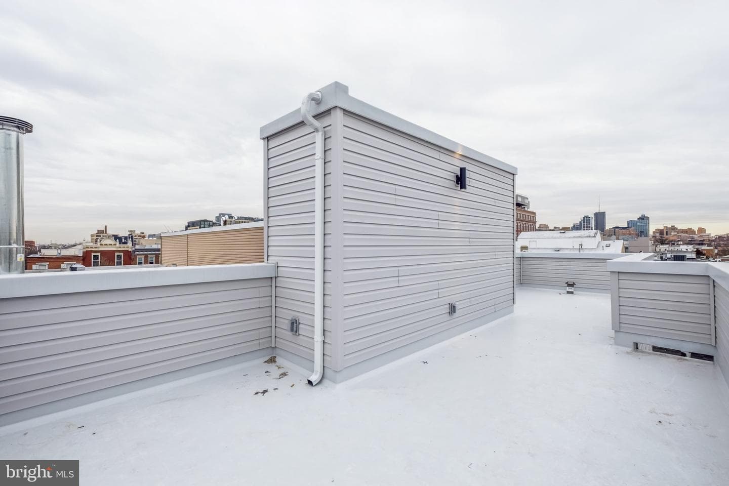 1031 Ellsworth Street photo 33