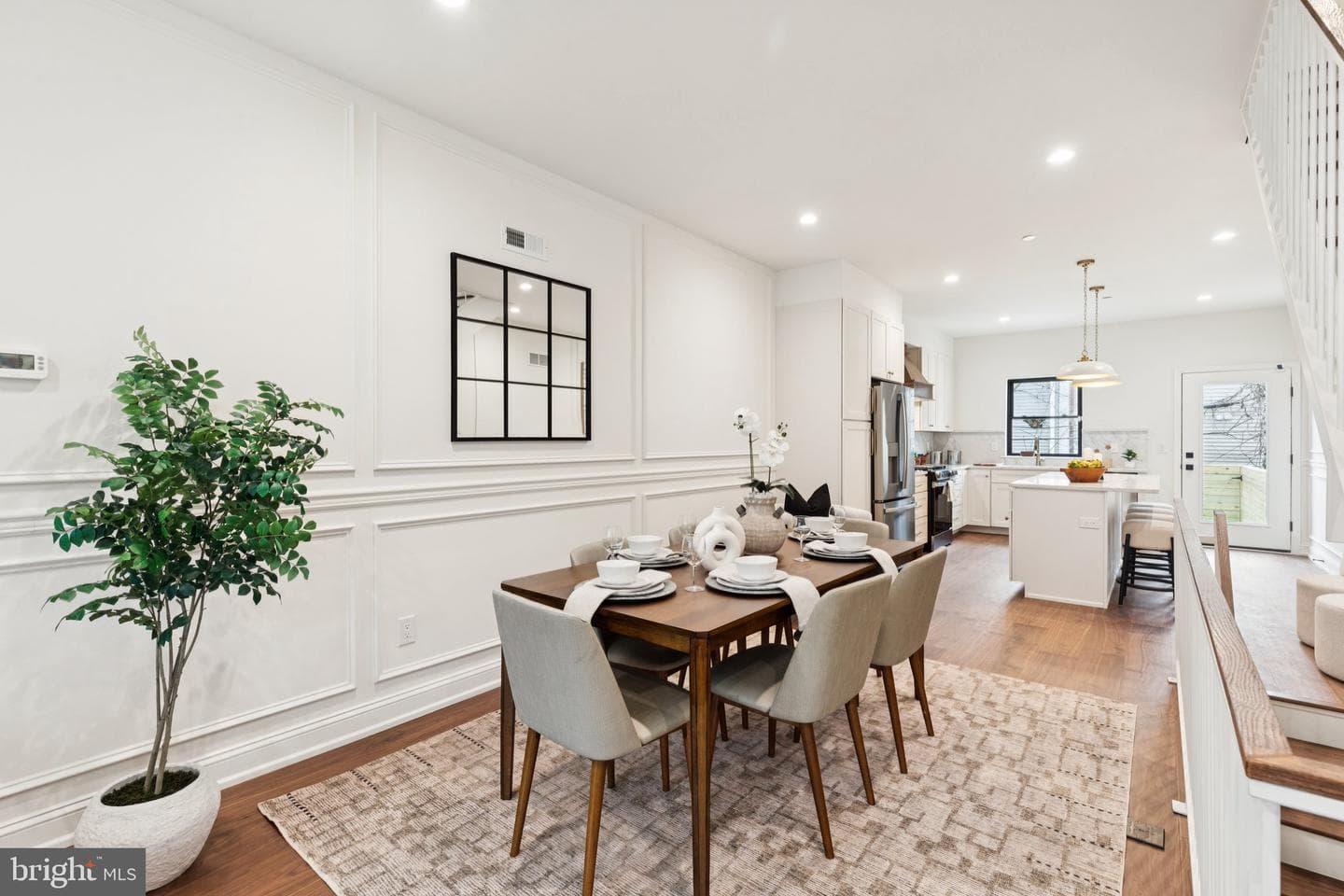 2316 Dickinson Street photo 6