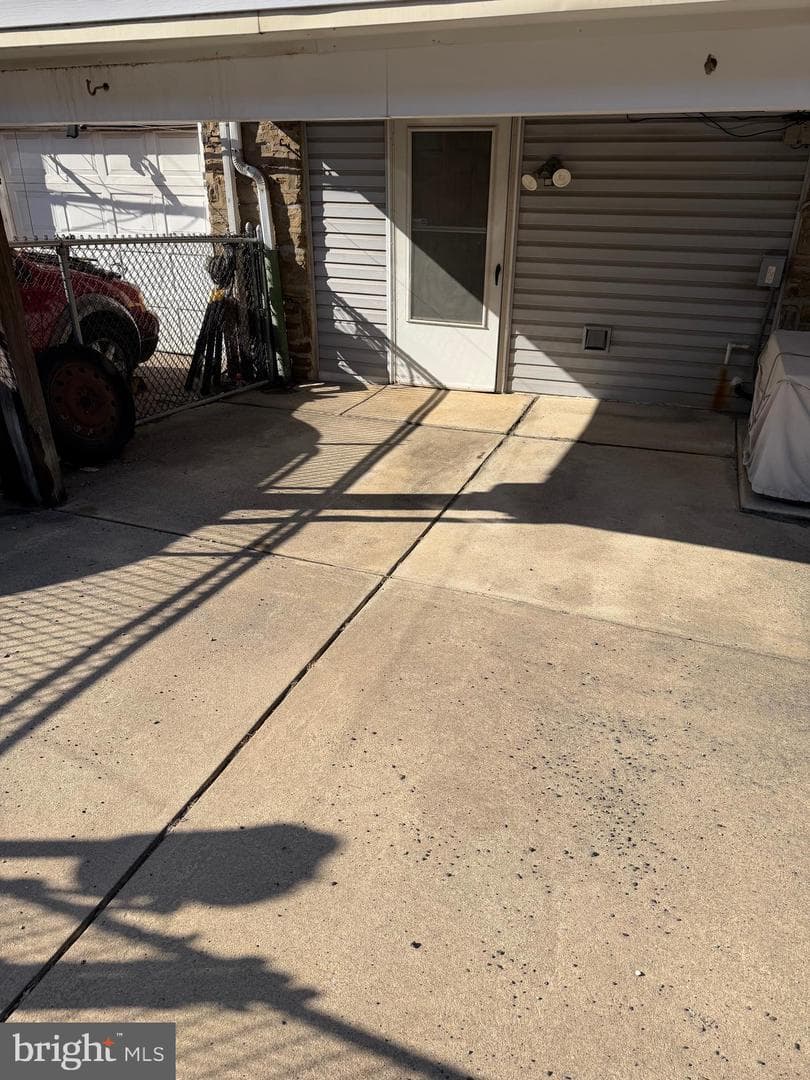 8045 Leon Street photo 21
