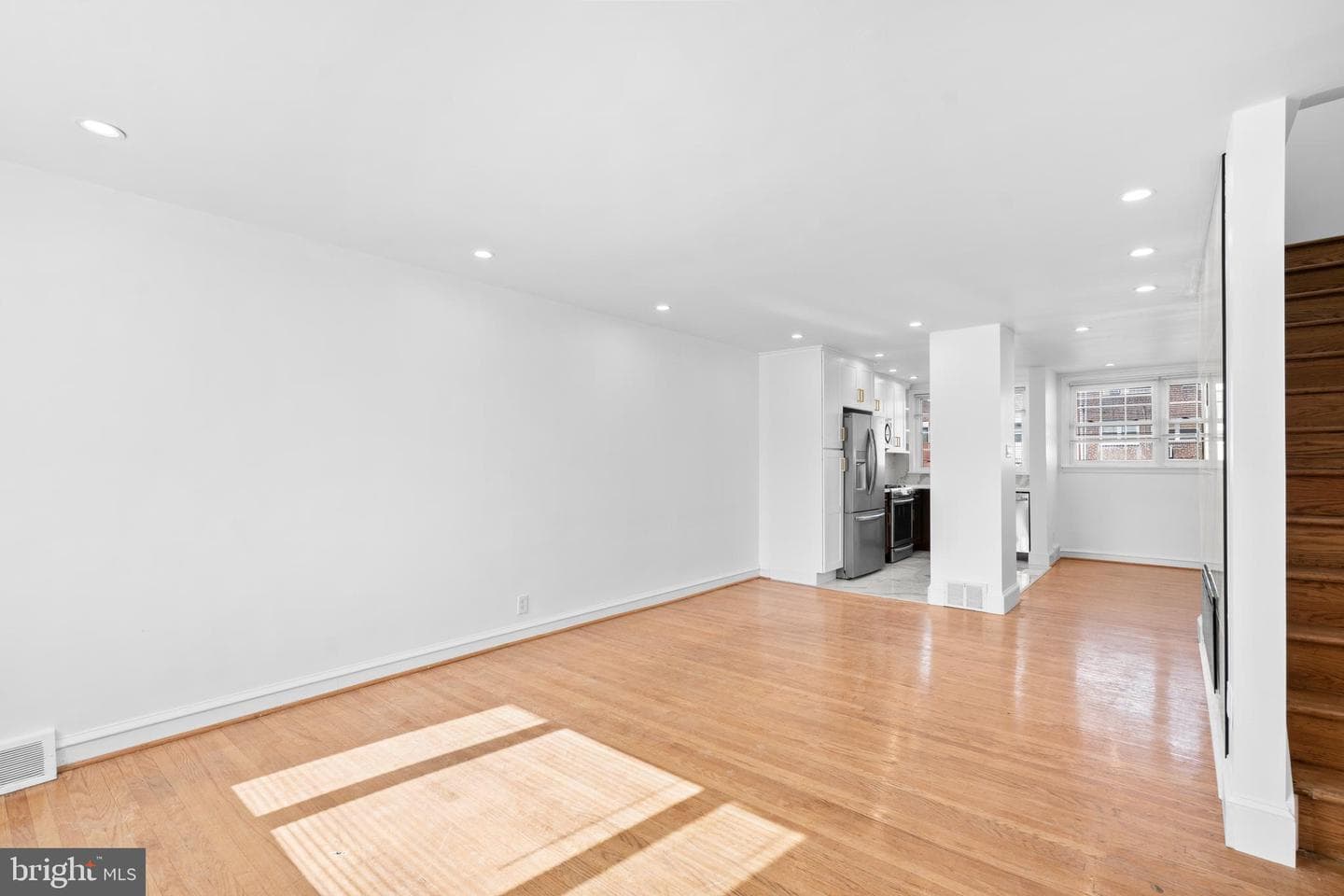 7823 Forrest Avenue photo 5