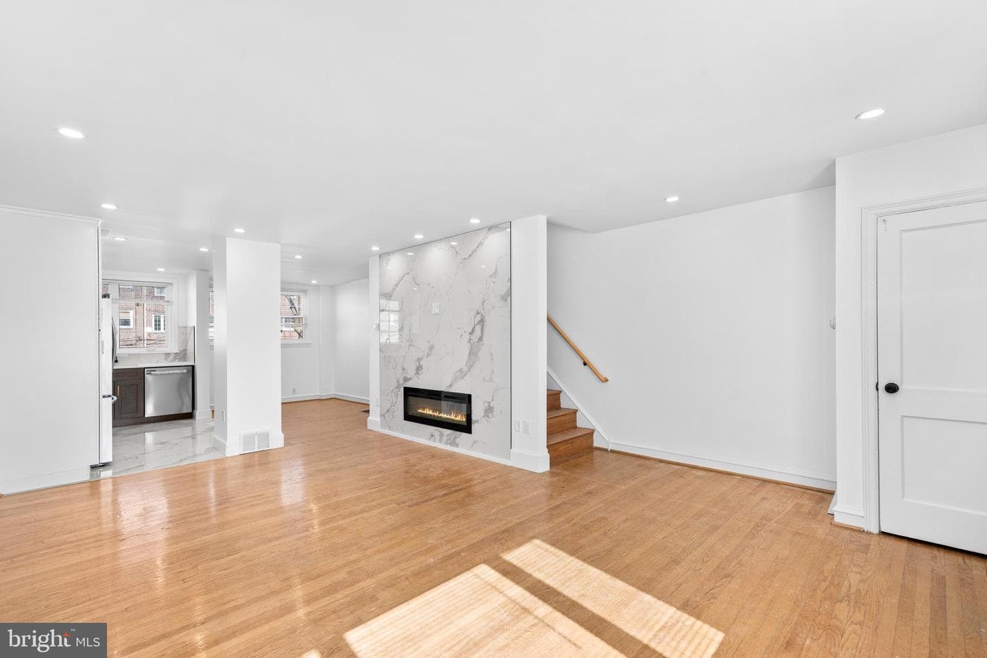 7823 Forrest Avenue photo 6