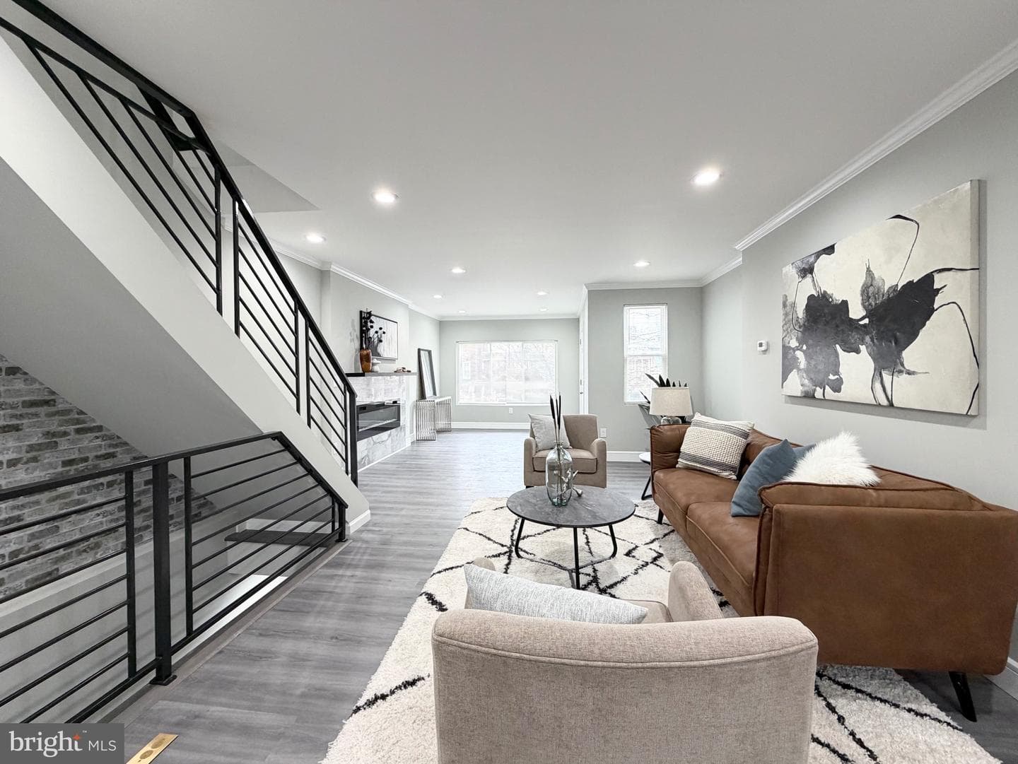 1813 Roselyn Street photo 15
