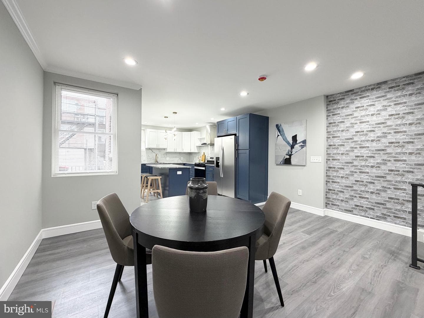 1813 Roselyn Street photo 18
