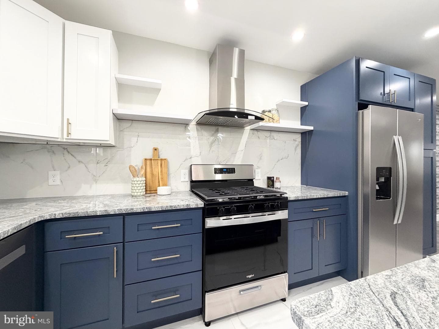 1813 Roselyn Street photo 23