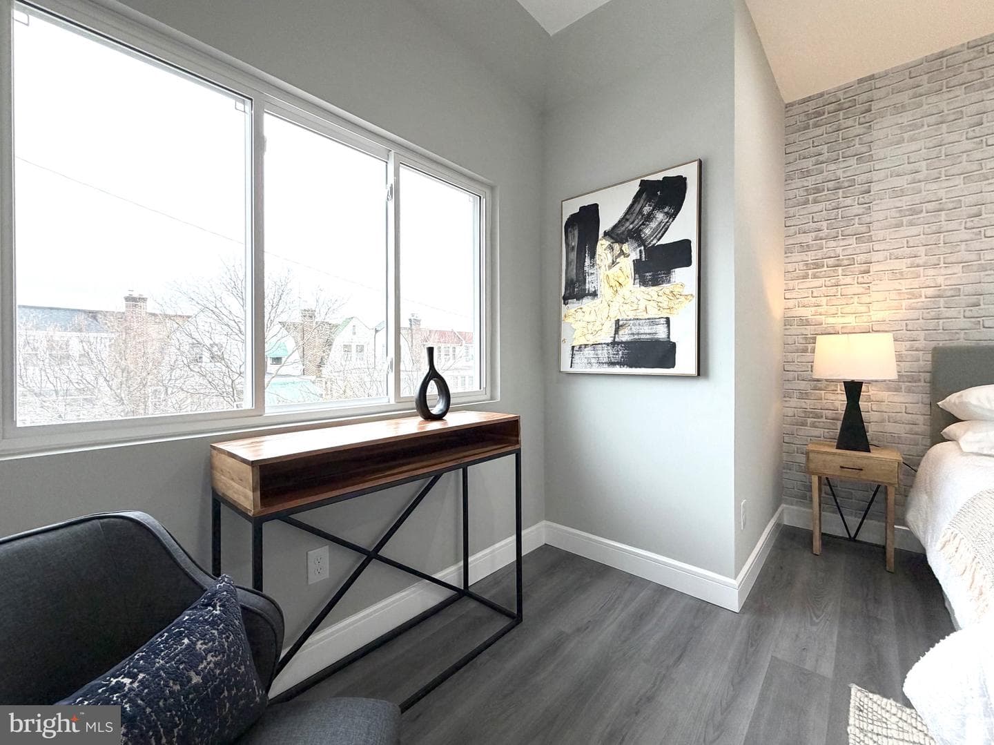 1813 Roselyn Street photo 43