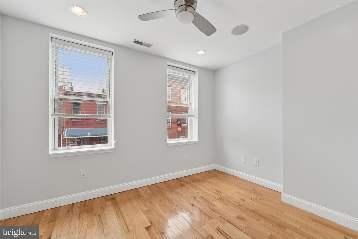 1825 N Willington Street photo 20