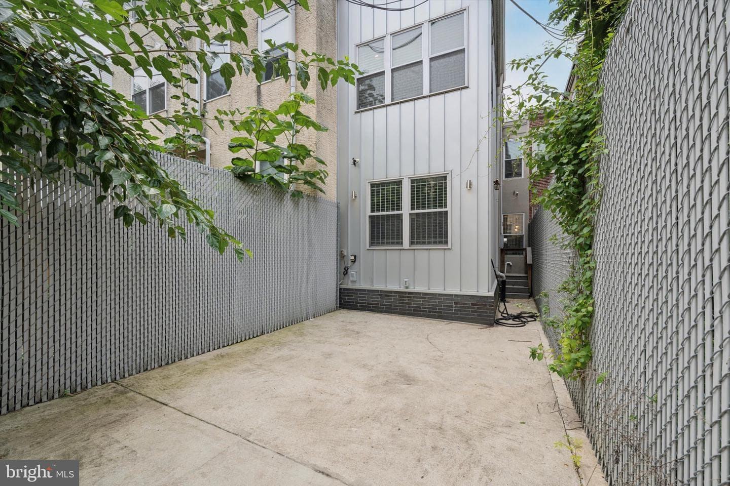 1825 N Willington Street photo 24