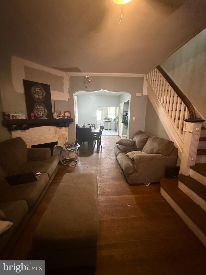 5819 Larchwood Avenue photo 6