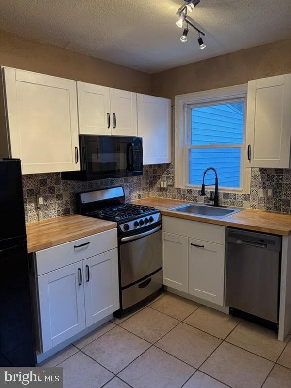 5229 Pulaski Avenue photo 11