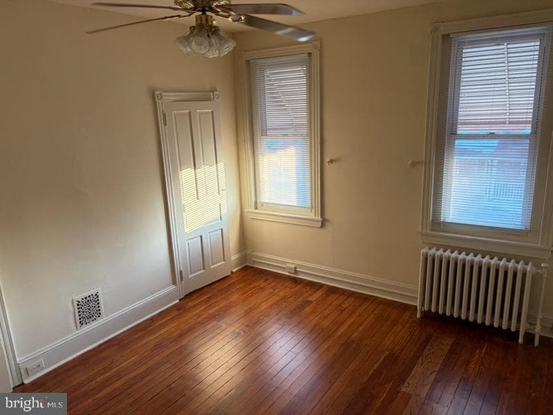 5229 Pulaski Avenue photo 21