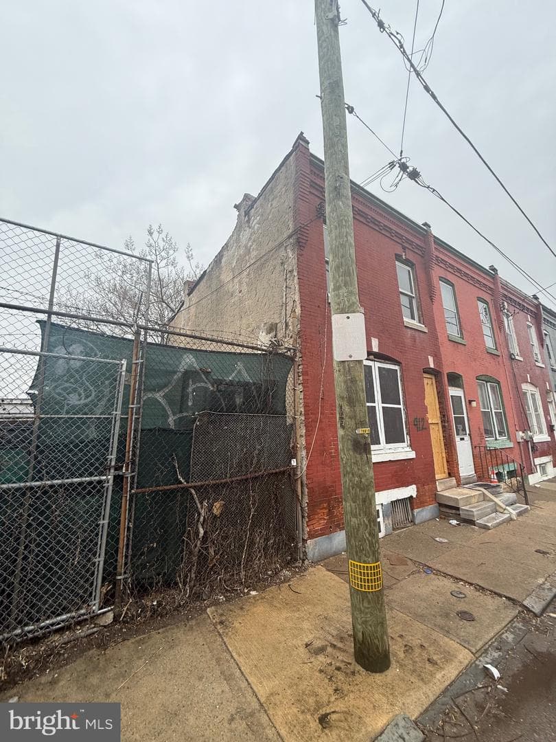 912 N 45th Street, Philadelphia