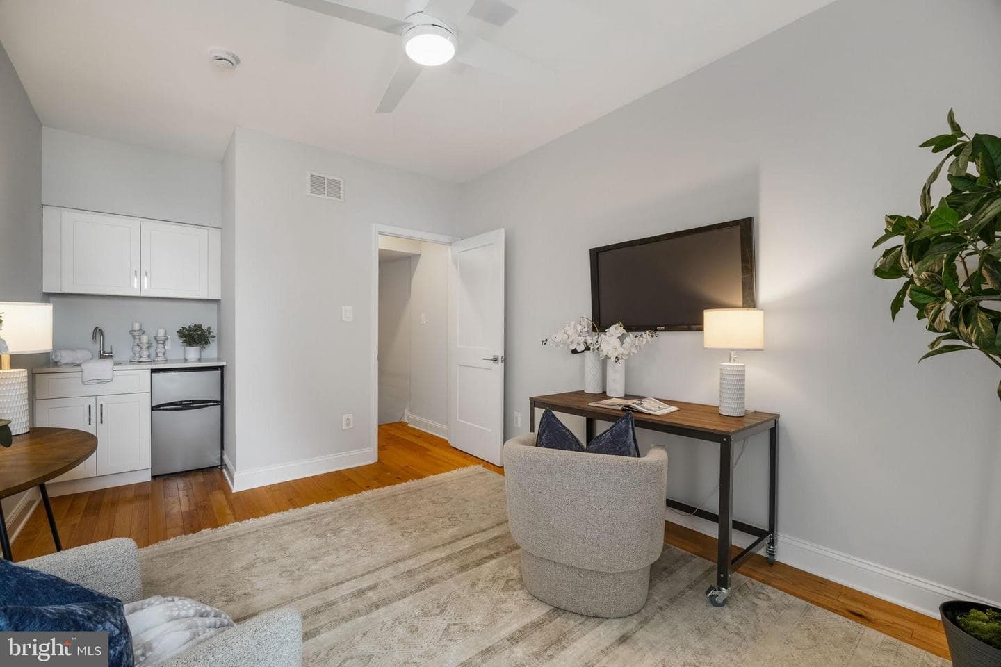 1205 Wharton Street photo 24