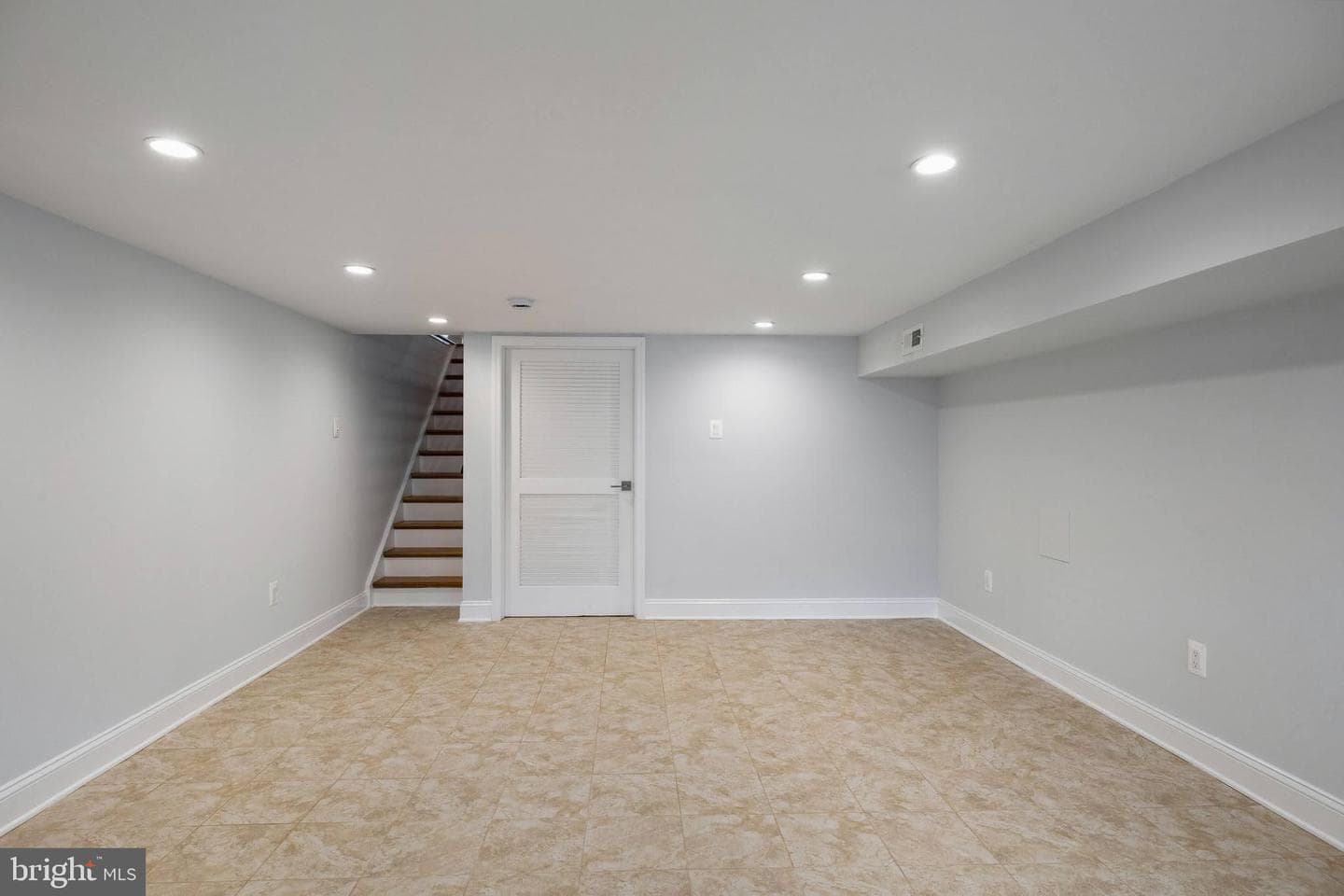 1205 Wharton Street photo 28