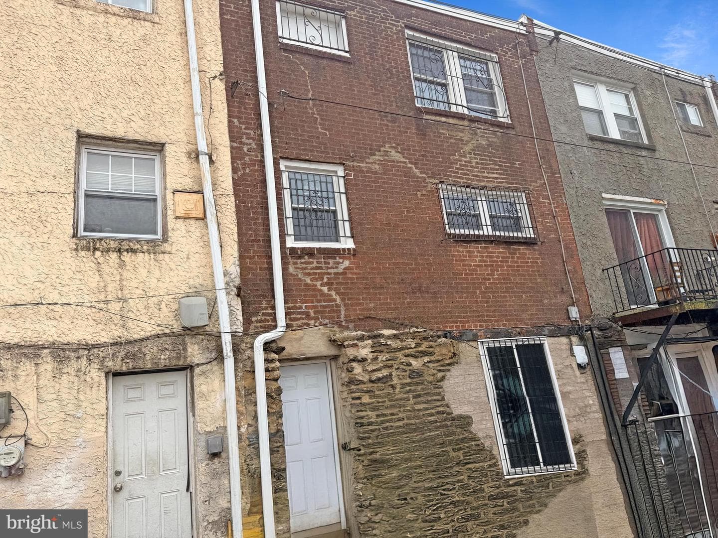323 W Wingohocking Street photo 23
