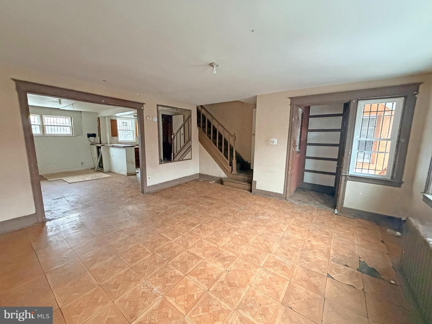 323 W Wingohocking Street photo 7
